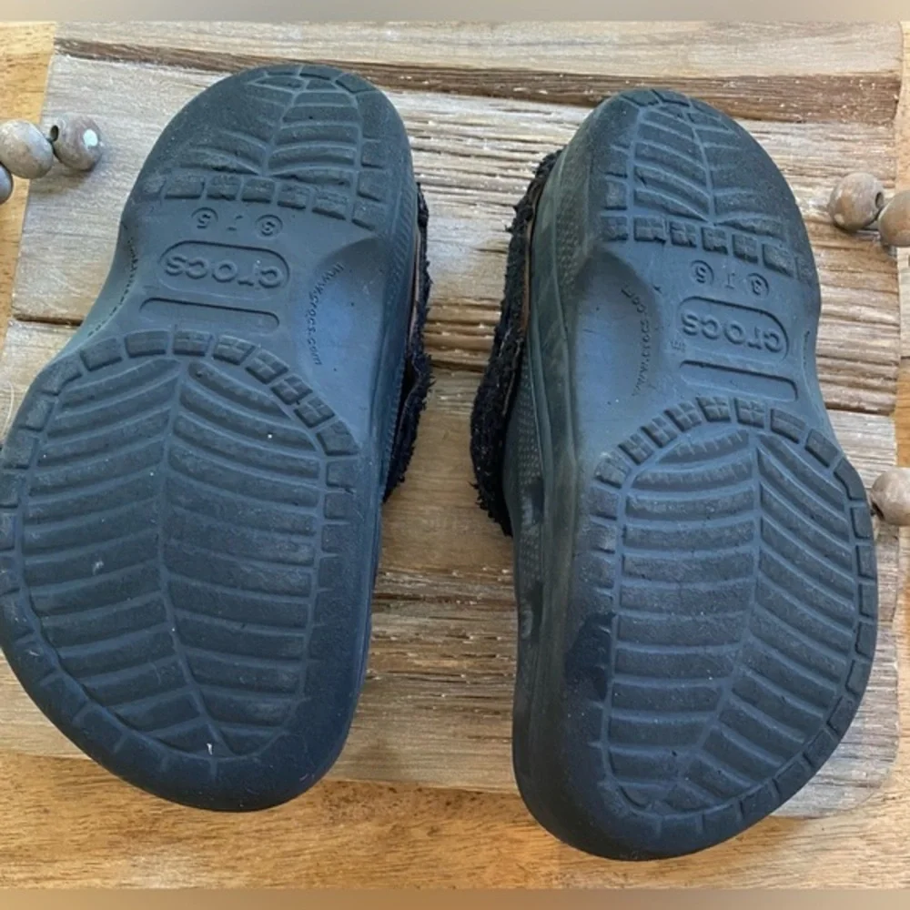 CROCS Black Mammoth‎ Blitzen Faux Fur Lined Slip On Clogs Men’s 3 Women’s 5